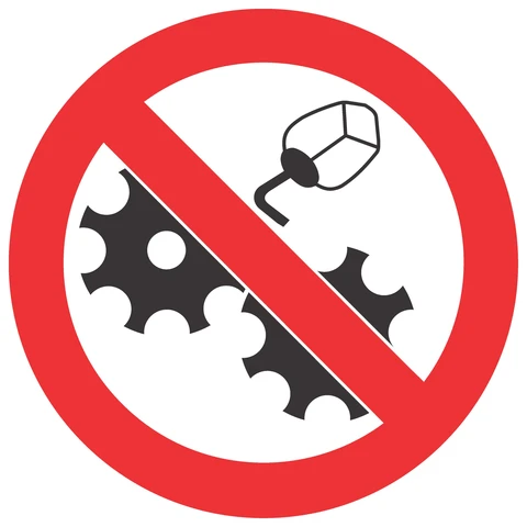 Do Not Clean Or Oil While In Motion safety sign 